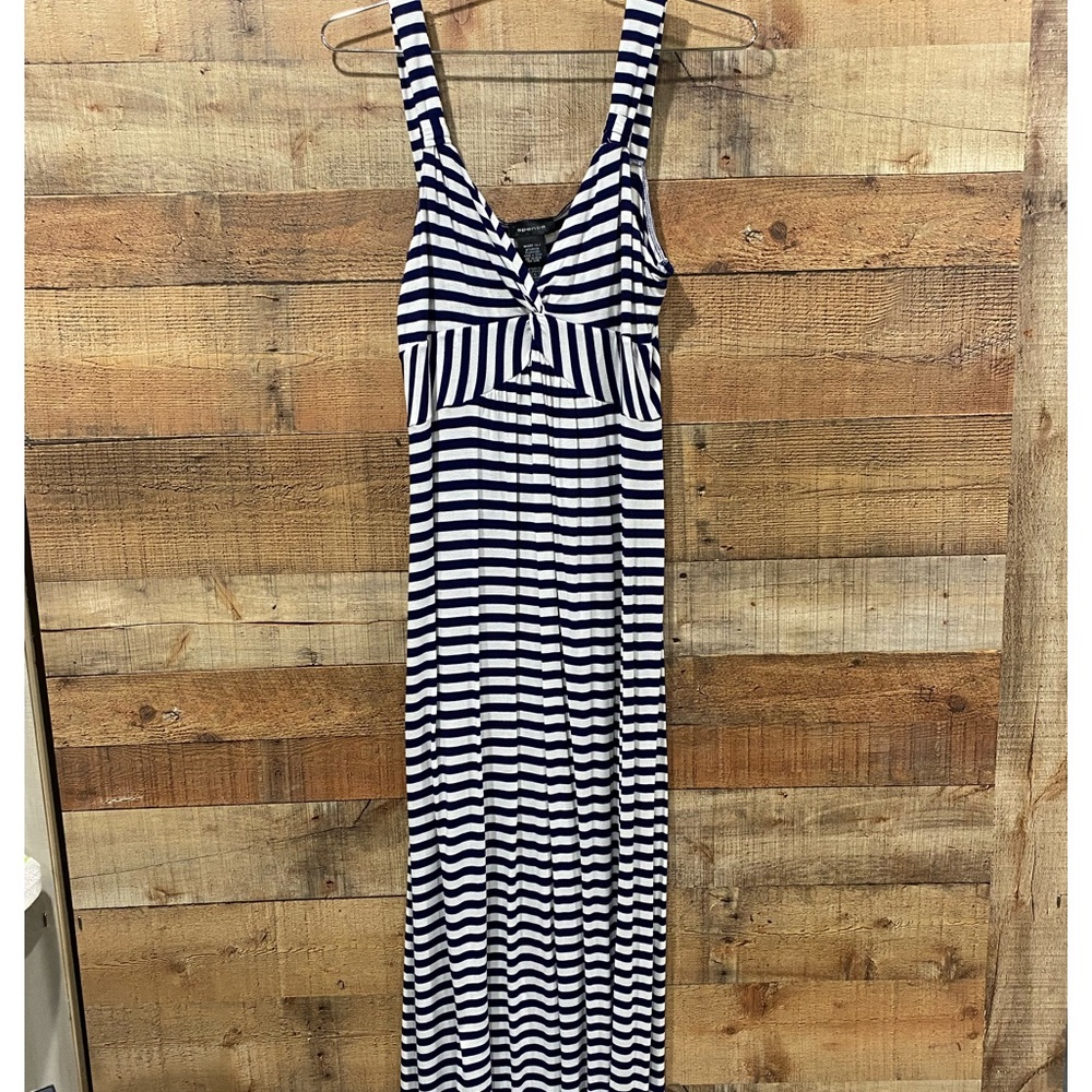 Spense Navy/White Maxi Dress Size Large